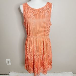 Buckle Peach Lace Dress Large